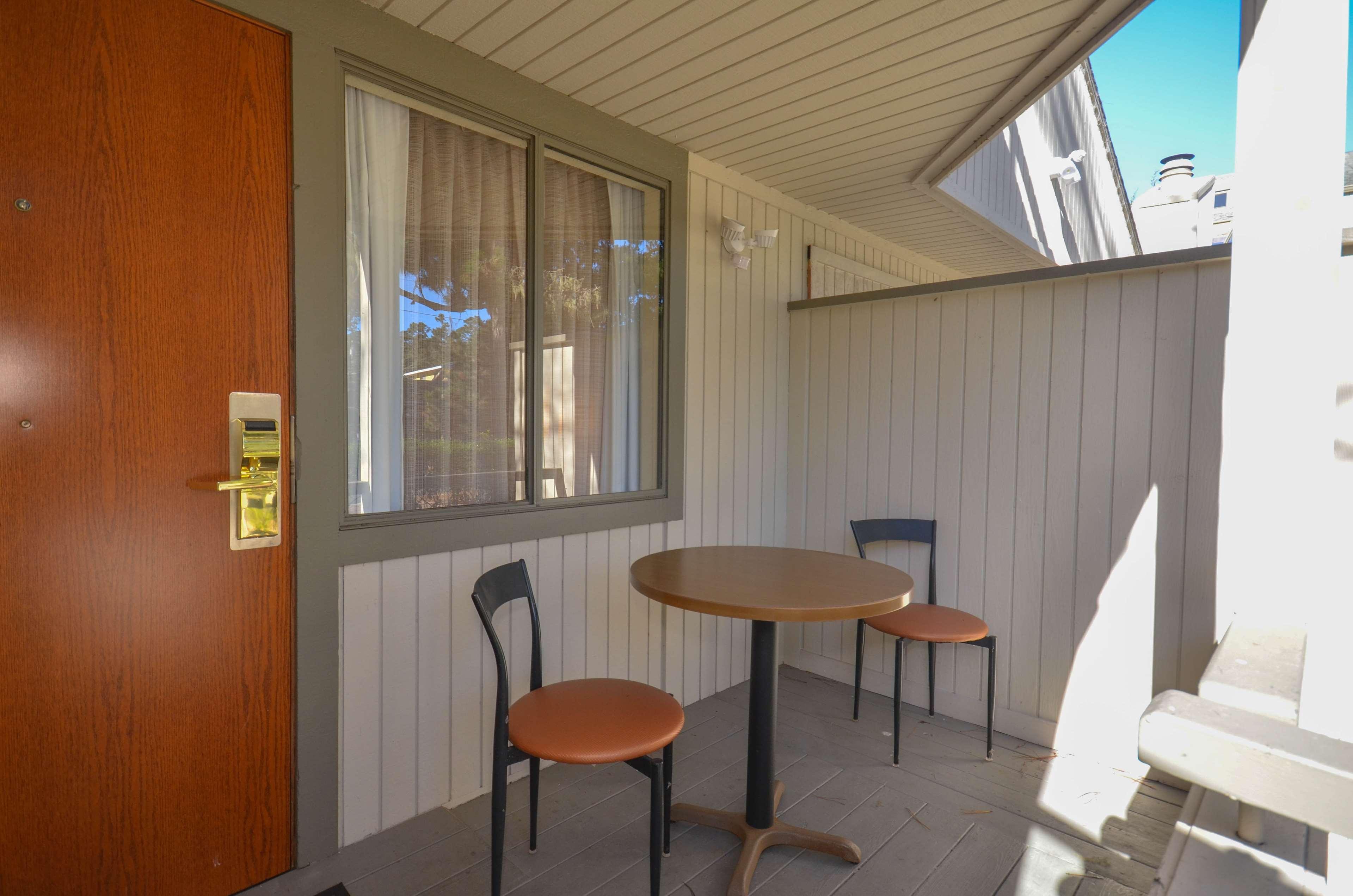 Best Western The Inn & Suites Pacific Grove Eksteriør billede