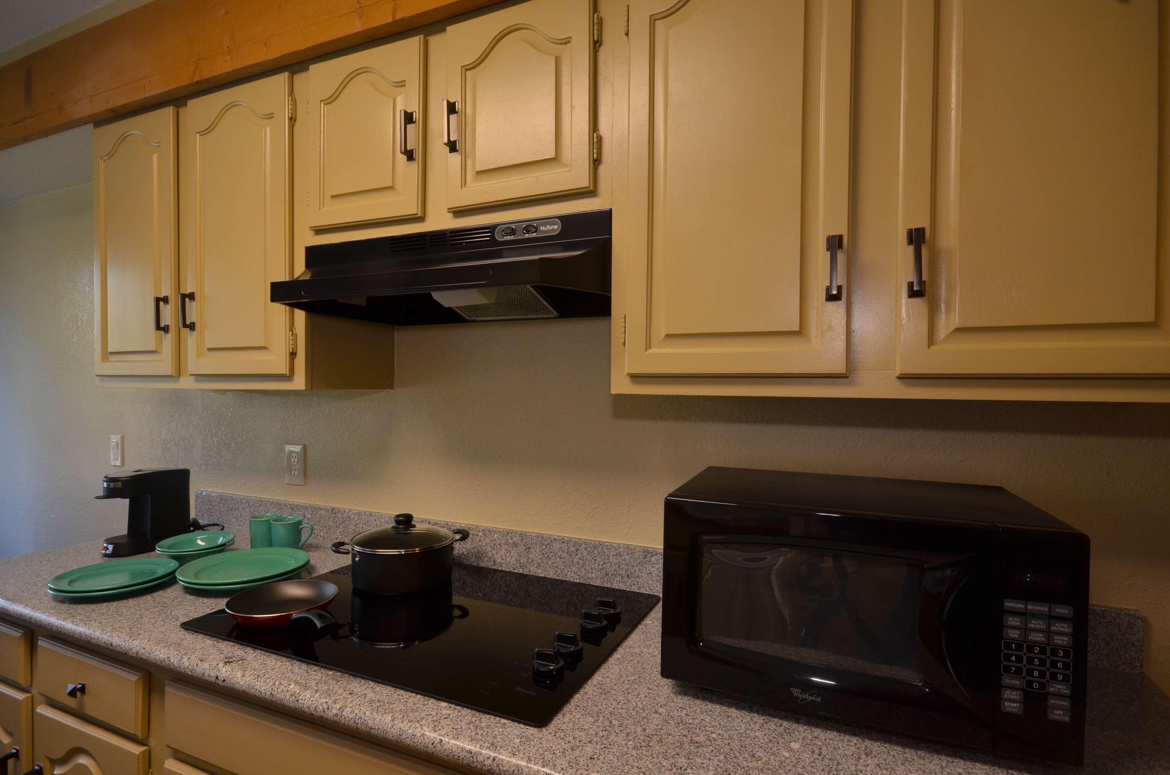 Best Western The Inn & Suites Pacific Grove Eksteriør billede